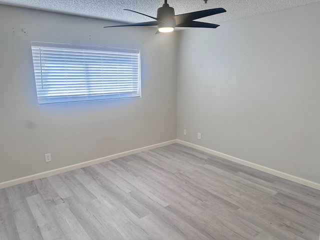 3031 N Civic Center Plaza 148, Scottsdale, AZ 85251