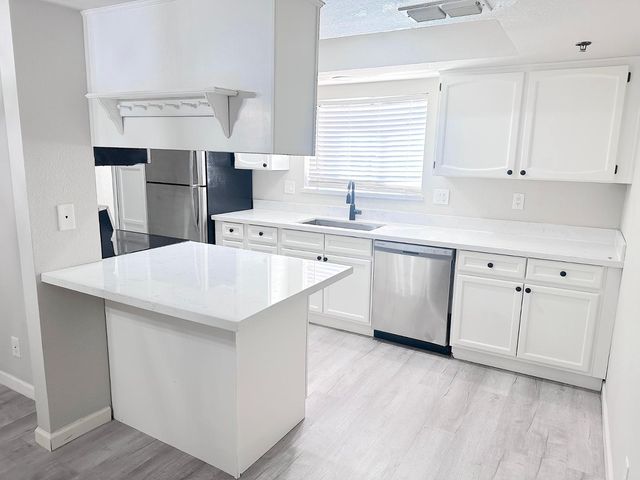 3031 N Civic Center Plaza 148, Scottsdale, AZ 85251