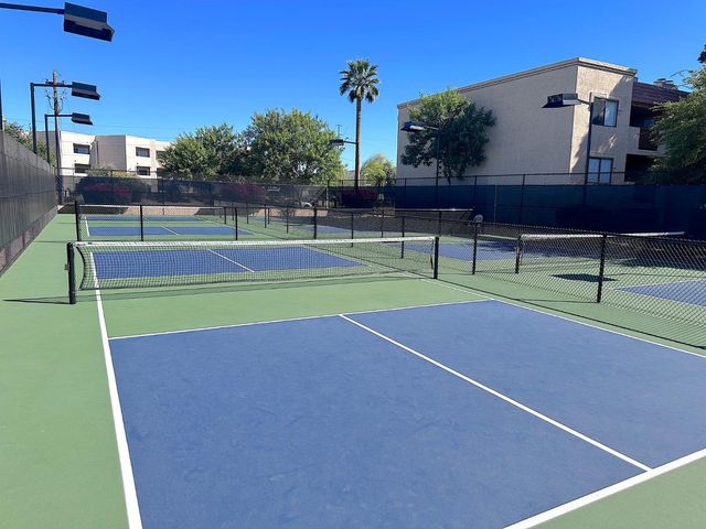 3031 N Civic Center Plaza 148, Scottsdale, AZ 85251