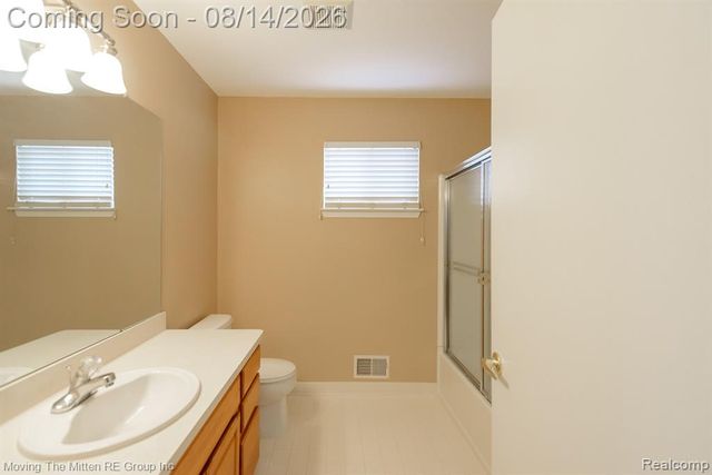 7025 Anna Drive, Van Buren, MI 48111