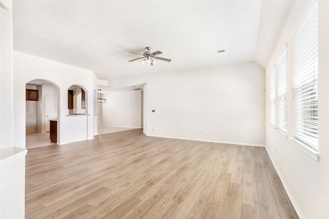 13602 Kodiak Brown Bear Street, Crosby, TX 77532