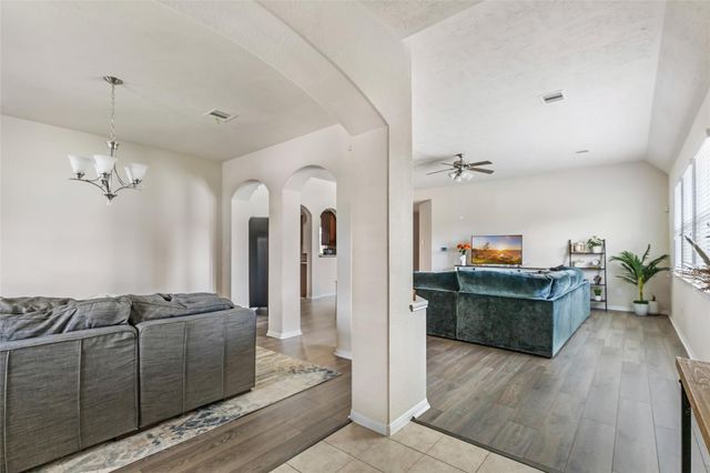 13602 Kodiak Brown Bear Street, Crosby, TX 77532