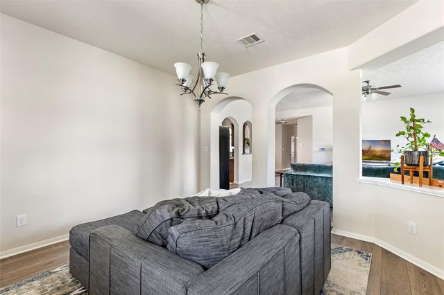 13602 Kodiak Brown Bear Street, Crosby, TX 77532