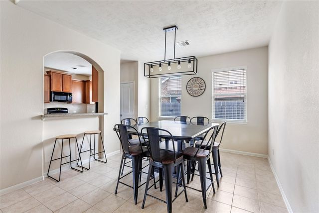 13602 Kodiak Brown Bear Street, Crosby, TX 77532