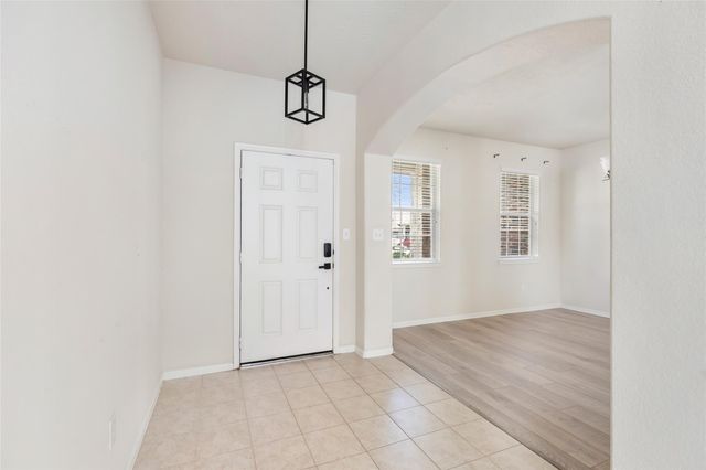 13602 Kodiak Brown Bear Street, Crosby, TX 77532