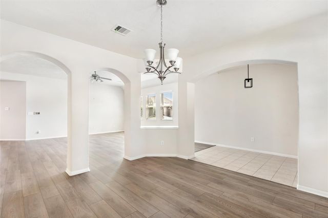 13602 Kodiak Brown Bear Street, Crosby, TX 77532