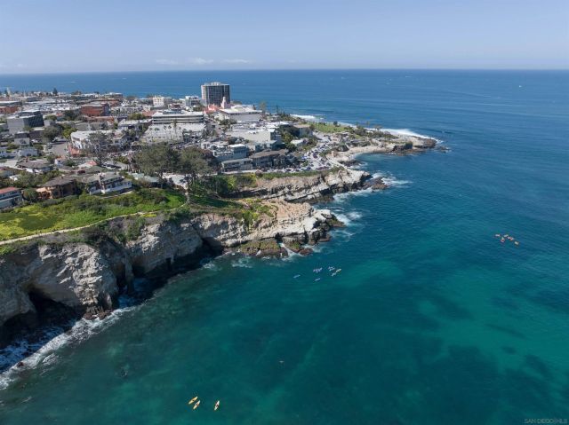 427 Ravina St, La Jolla, CA 92037