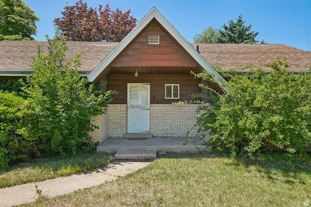 2031 N 1500 W, Clinton, UT 84015