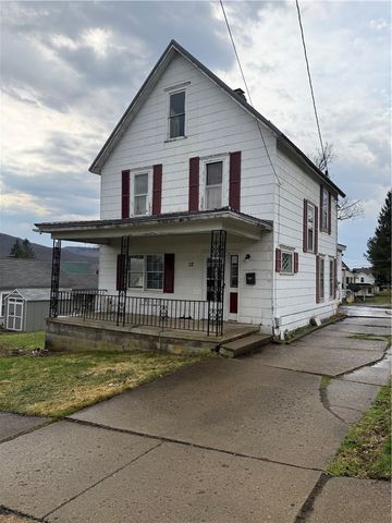 12 Thompson Avenue, Bradford City, PA 16701