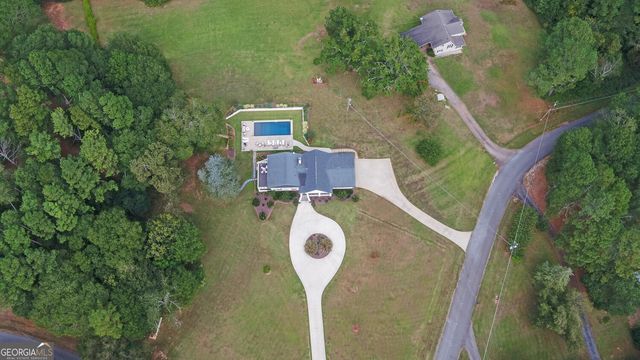 256 Tahoe Drive, Hartwell, GA 30643