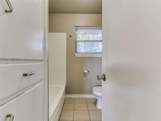 1805 S Jensen Avenue, El Reno, OK 73036