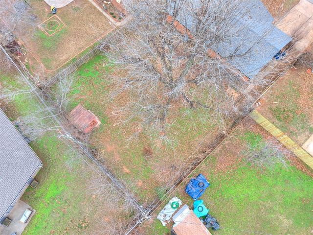 1805 S Jensen Avenue, El Reno, OK 73036