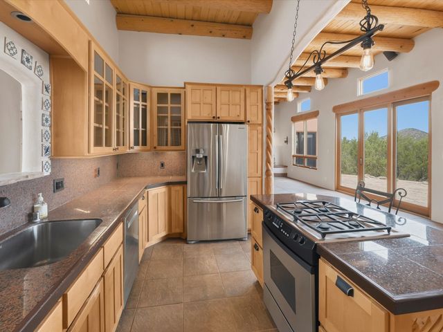 25 Buen Pastor, Santa Fe, NM 87508