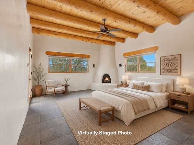 25 Buen Pastor, Santa Fe, NM 87508