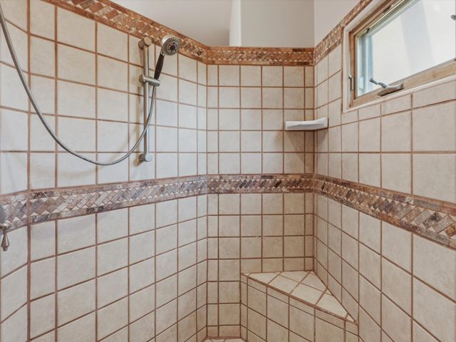 25 Buen Pastor, Santa Fe, NM 87508