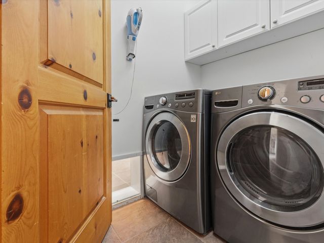 25 Buen Pastor, Santa Fe, NM 87508
