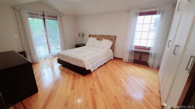 64-47 Dieterle Crescent 2, Rego Park, NY 11374