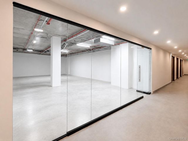 38-20 Parsons Boulevard CF19, Flushing, NY 11354