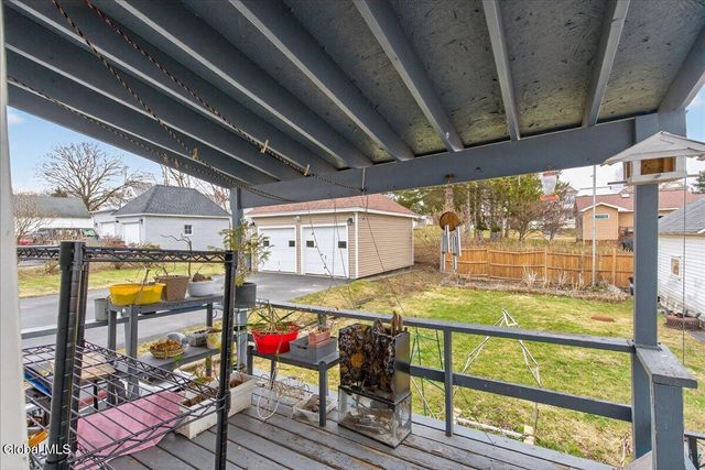 17 Hawk Street, Amsterdam, NY 12010