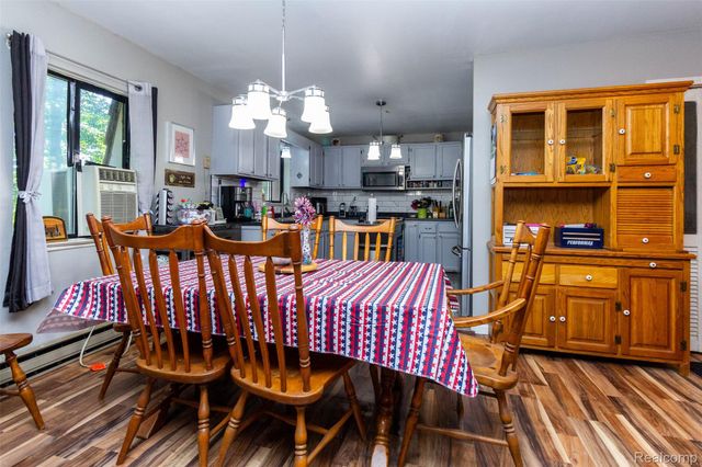 9405 SPICER Road, Green Oak Township, MI 48116
