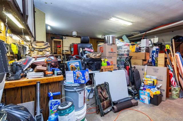 9405 SPICER Road, Green Oak Township, MI 48116