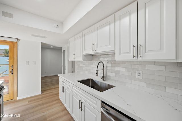 8203 E VISTA Drive, Scottsdale, AZ 85250