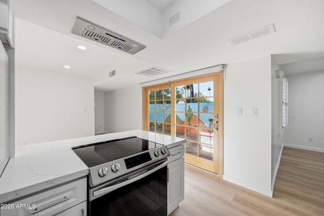 8203 E VISTA Drive, Scottsdale, AZ 85250