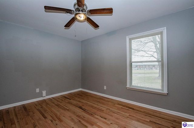 4015 Bardstown Road, Elizabethtown, KY 42701