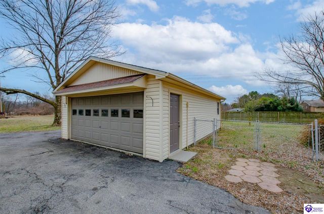 4015 Bardstown Road, Elizabethtown, KY 42701