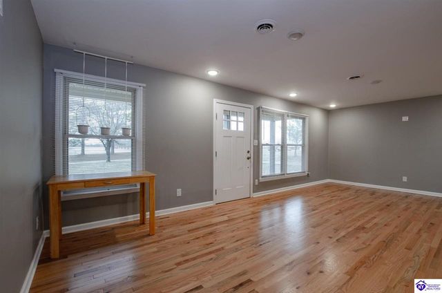 4015 Bardstown Road, Elizabethtown, KY 42701