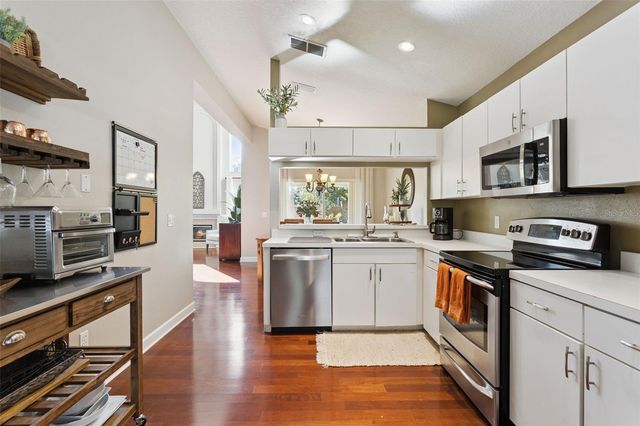 272 LONGHIRST LOOP, Ocoee, FL 34761