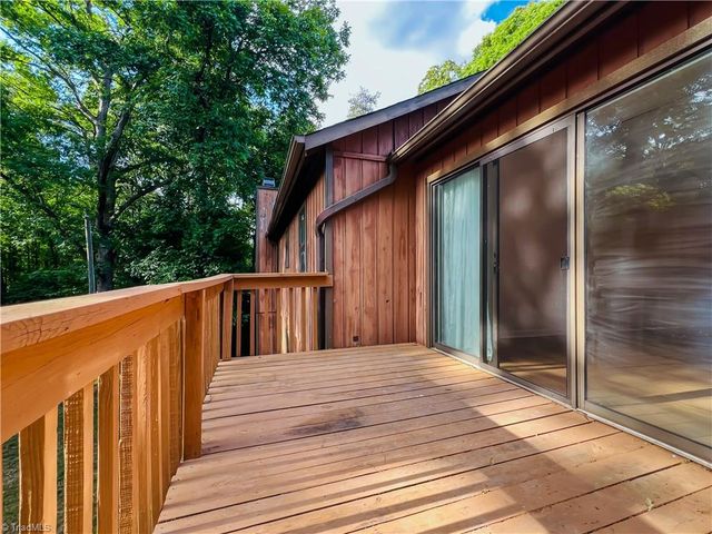 1904 Aspen Way, Winston-salem, NC 27106