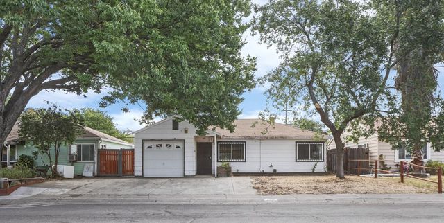 4981 71st St, Sacramento, CA 95820