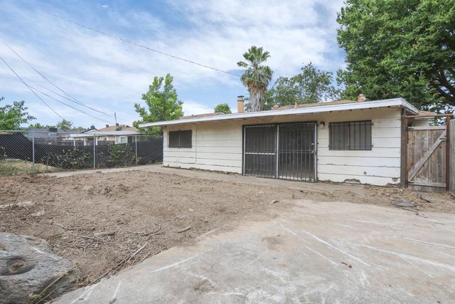 4981 71st St, Sacramento, CA 95820