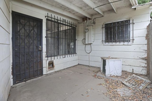 4981 71st St, Sacramento, CA 95820
