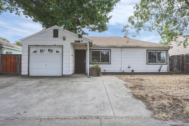 4981 71st St, Sacramento, CA 95820