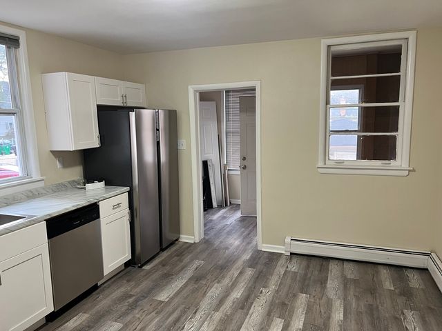 3122 Oak Park Avenue 2, Berwyn, IL 60402