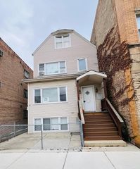3122 Oak Park Avenue 2, Berwyn, IL 60402