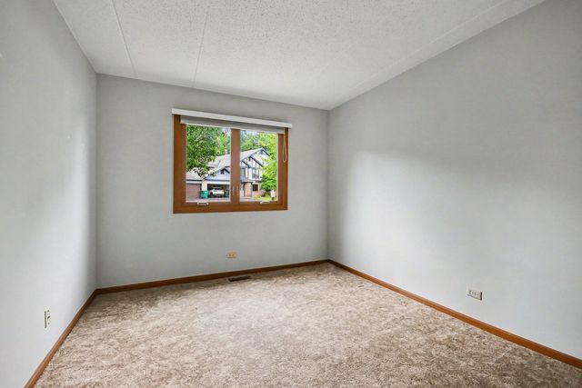 2743 Harbor Drive 2743, Joliet, IL 60431