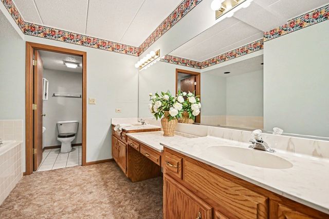 2743 Harbor Drive 2743, Joliet, IL 60431