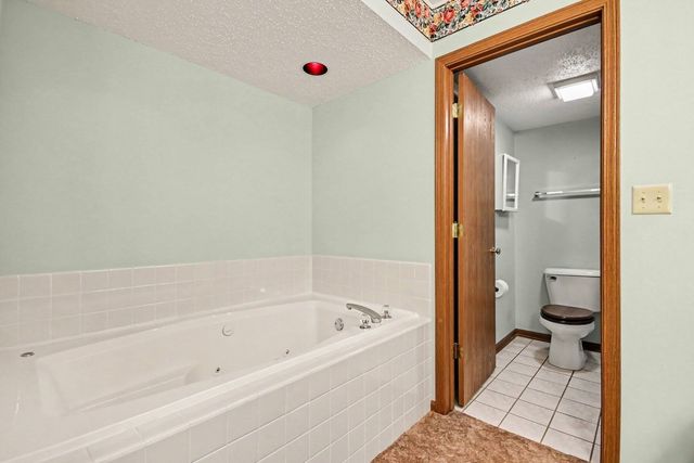 2743 Harbor Drive 2743, Joliet, IL 60431