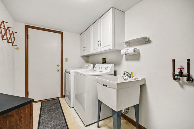 2743 Harbor Drive 2743, Joliet, IL 60431