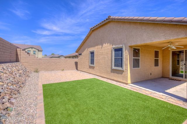 8291 E Magee Hill Loop, Tucson, AZ 85710