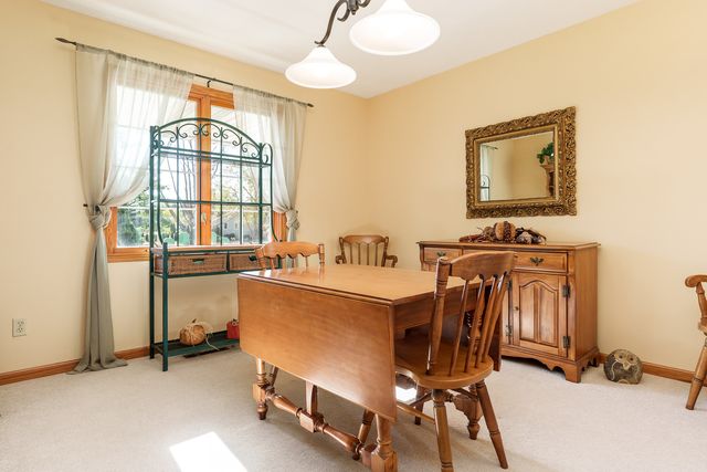 1508 Sandypoint Drive, Rockford, IL 61103