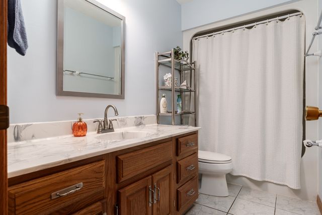 1508 Sandypoint Drive, Rockford, IL 61103