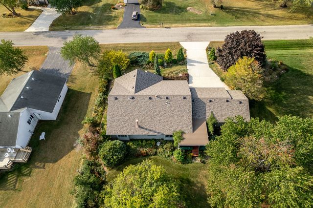 1508 Sandypoint Drive, Rockford, IL 61103