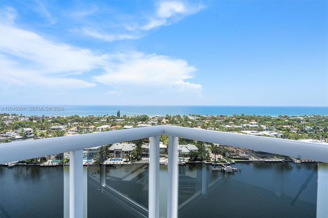 20515 E Country Club Dr 2044, Aventura, FL 33180