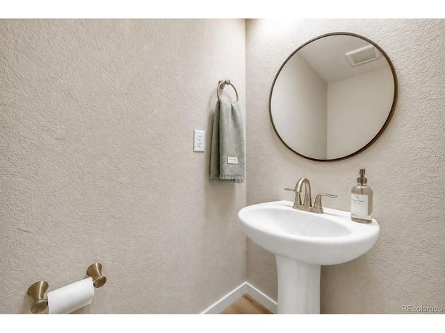 18062 E 103rd Ave, Commerce City, CO 80022