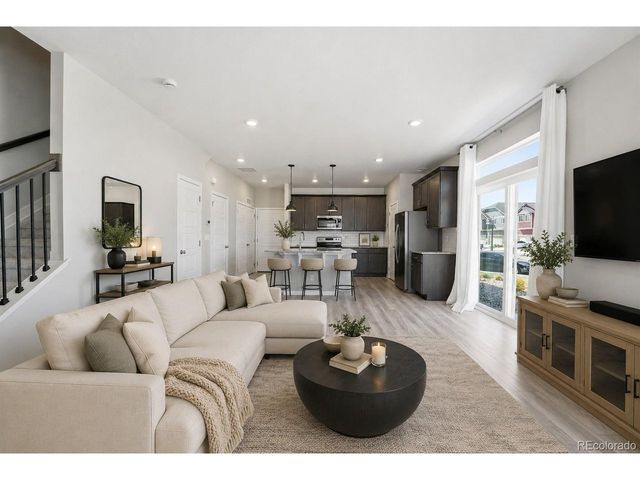 18062 E 103rd Ave, Commerce City, CO 80022