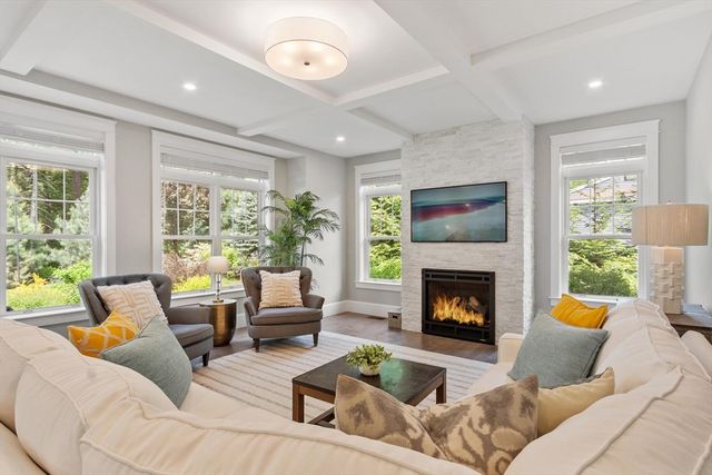 19 Birch Ln 19, Carlisle, MA 01741